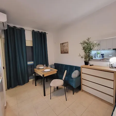 Relaxation * Durrës